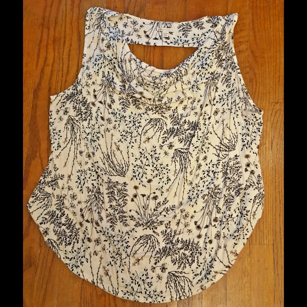 Floral tank